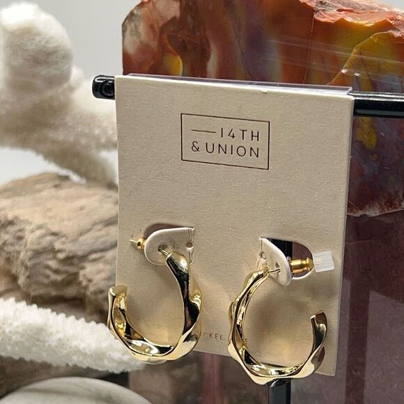 14 & Union Fashion Earrings $16 ea / 3 for $25 - Picture 9 of 9